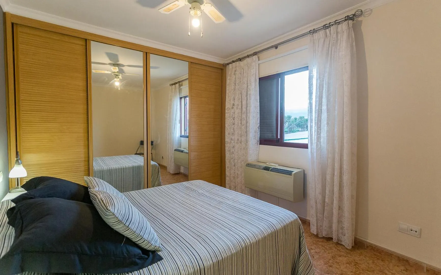 New And Modern Apartment In Salinetas Beach.